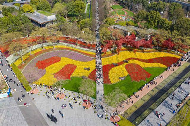 超市百货效果图，展现商品魅力与空间美学的完美结合